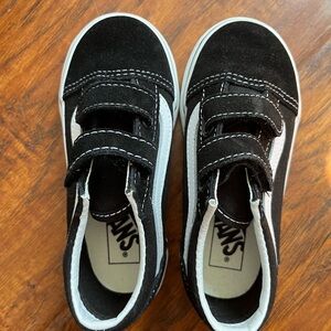Vans Black Old Skool Sneakers, Size 9 Toddler